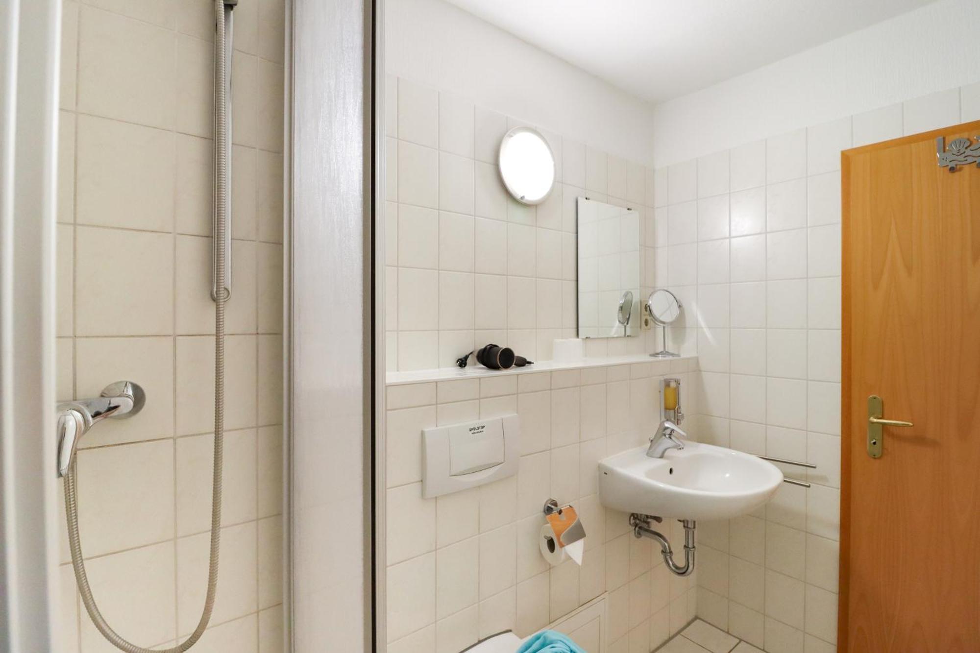 Aparthotel Leuchtfeuer Ruegen Glowe Eksteriør billede